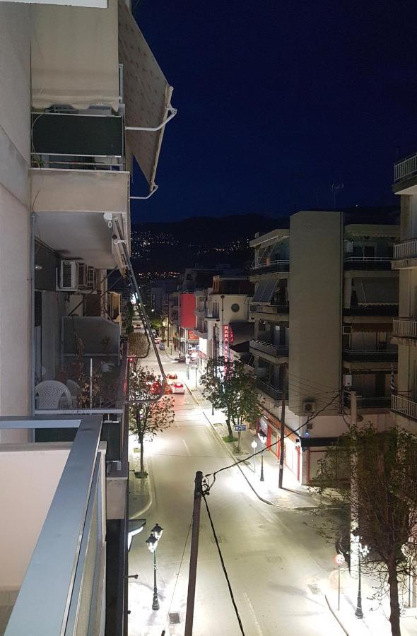 Stay Here - Διαμέρισμα Στο Κέντρο Του Βόλου Vólos Extérieur photo